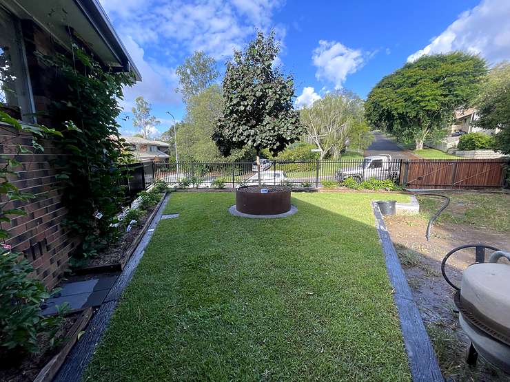 Complete retaining area