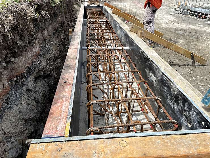 Ground beam